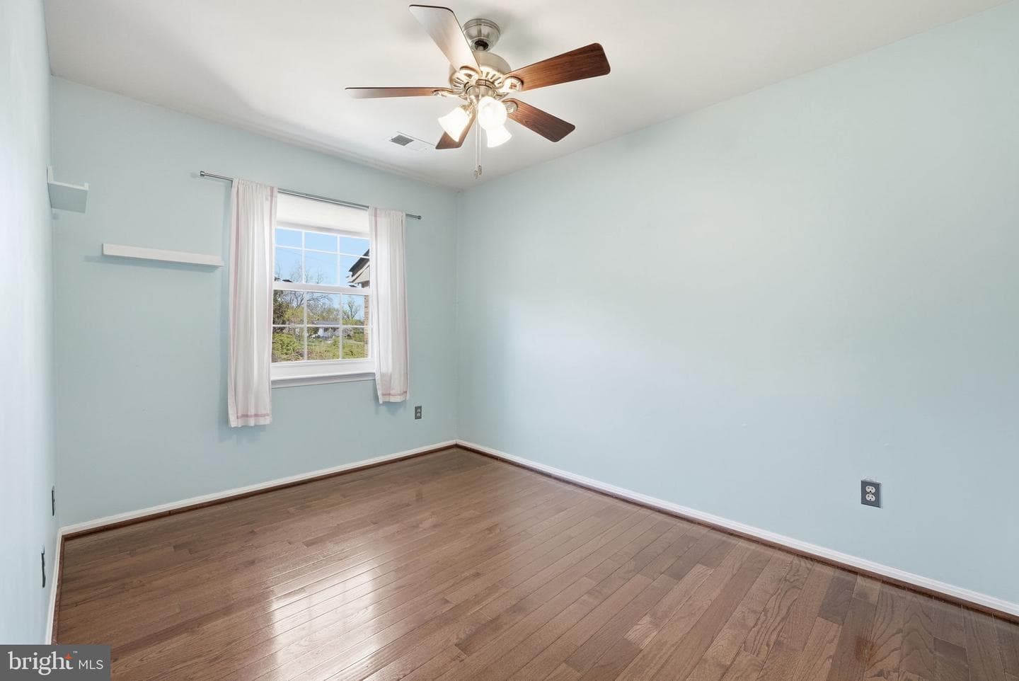 5705 Lawsons Hill Court photo 24