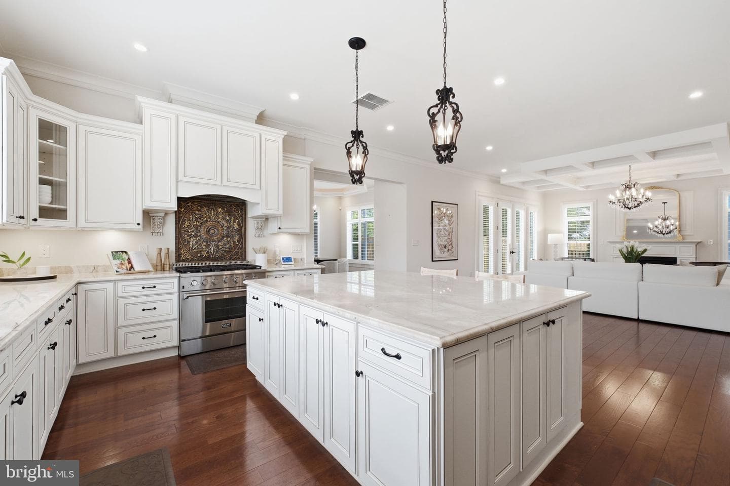 609 Kingsley Road SW photo 11