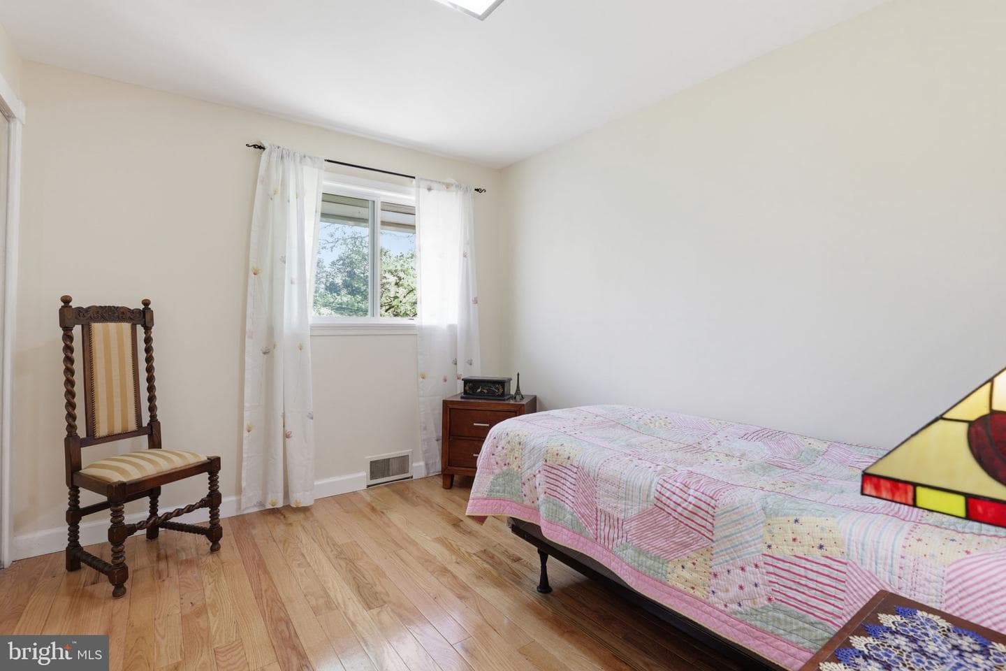 6811 Valley Brook Drive photo 22
