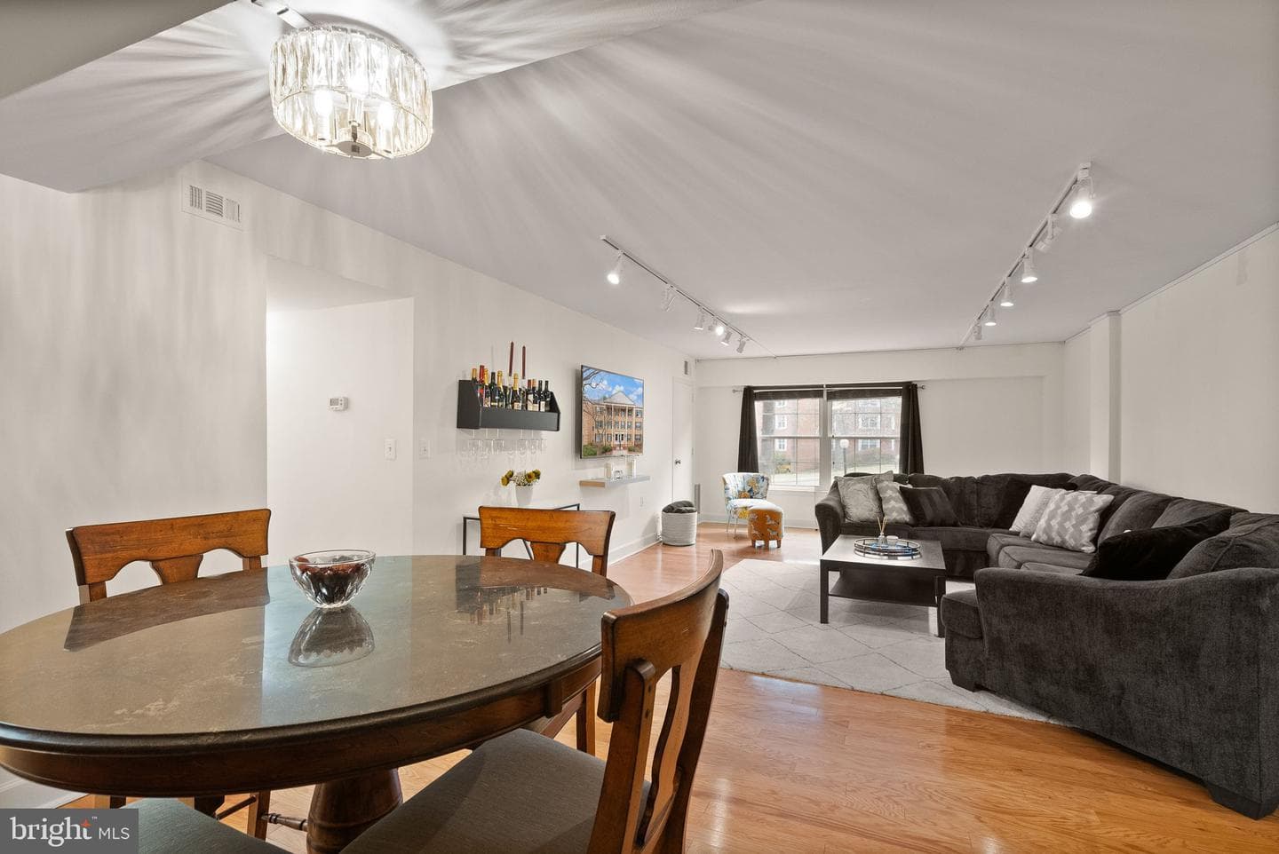 7651 Tremayne Place #211 photo 14