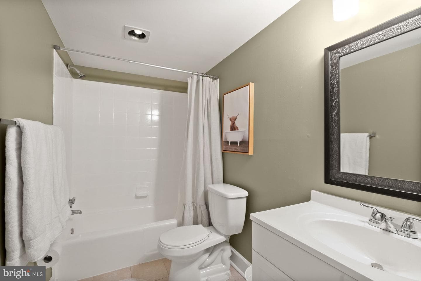 7651 Tremayne Place #211 photo 23