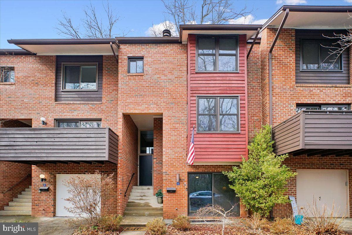 11514 Sunder Court photo 2