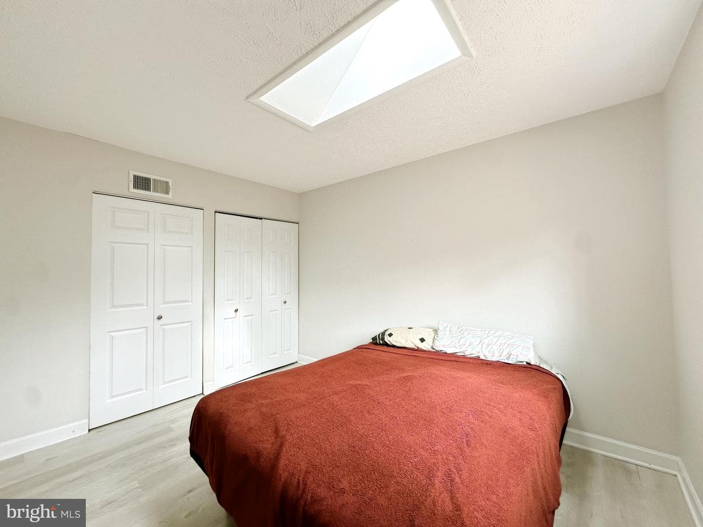 2215 Sanibel Drive photo 17