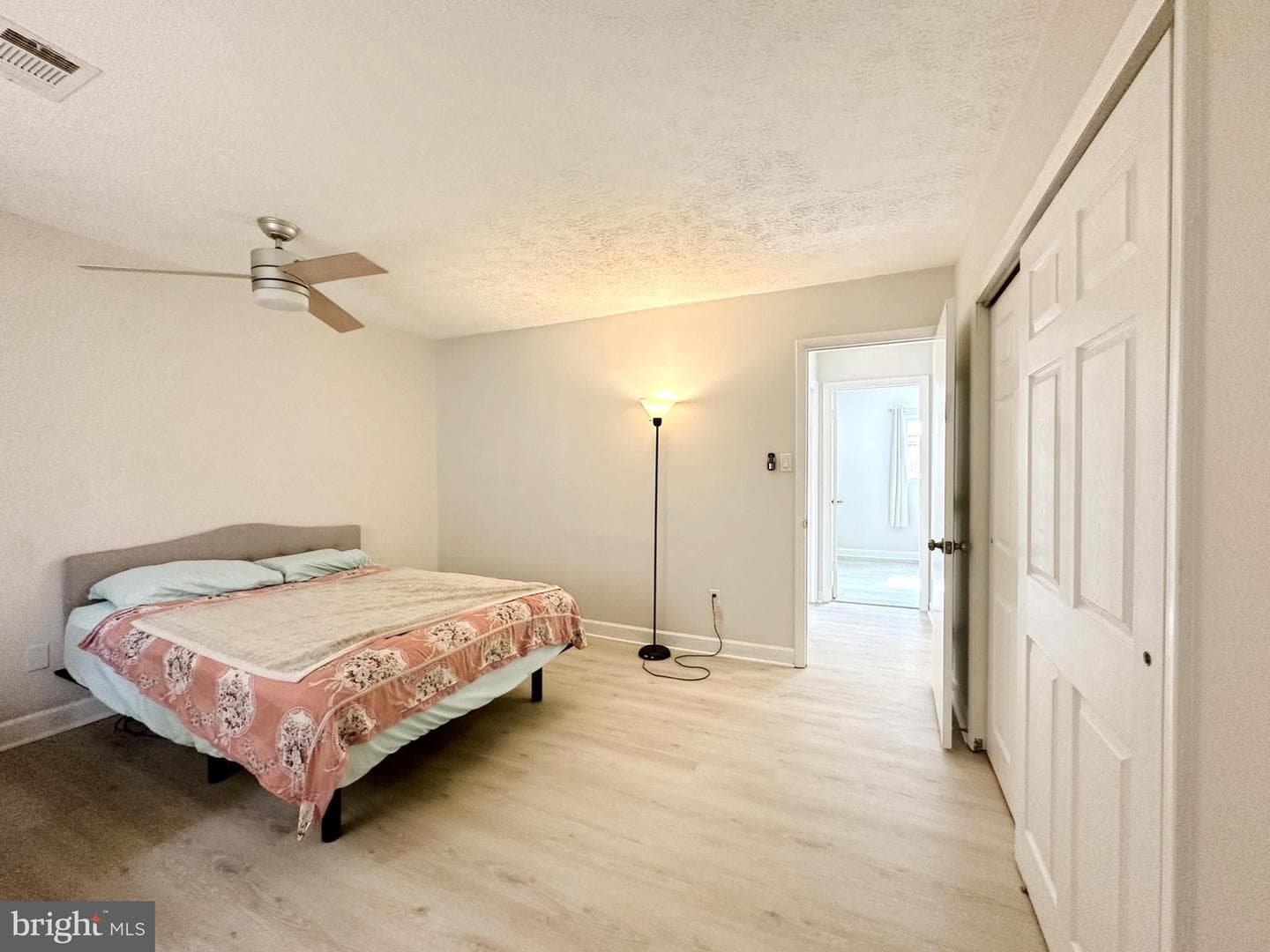 2215 Sanibel Drive photo 19