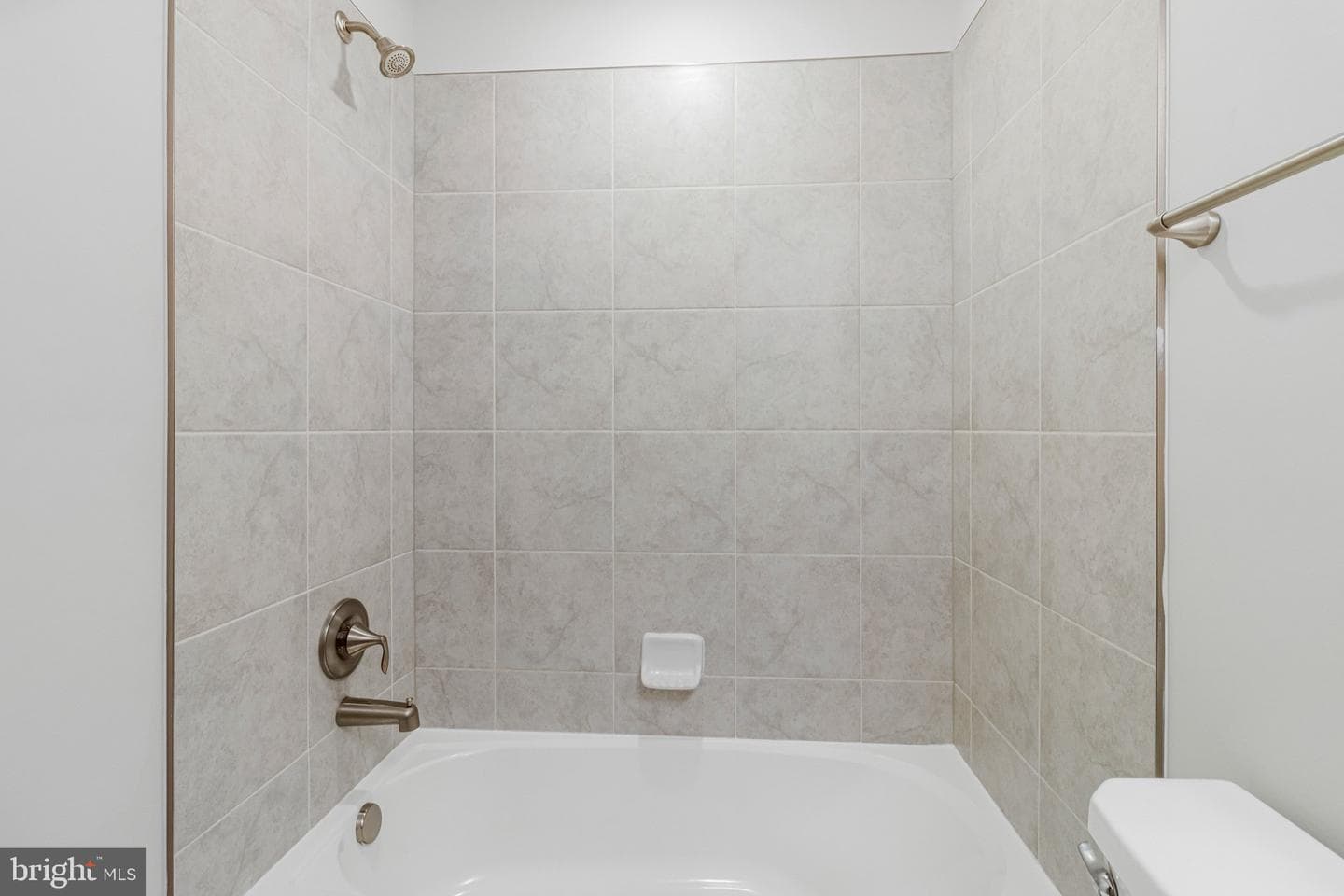 2376 Stella Place #19 photo 22