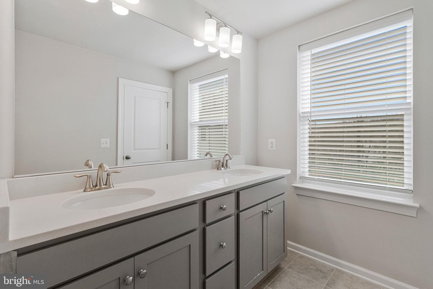 2376 Stella Place #19 photo 44