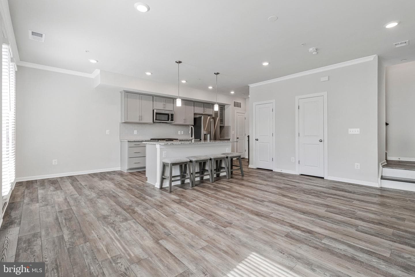 2376 Stella Place #19 photo 5