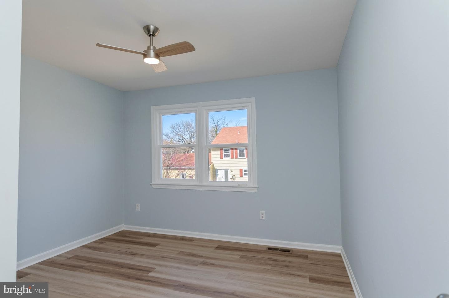 412 Magnolia Court photo 29