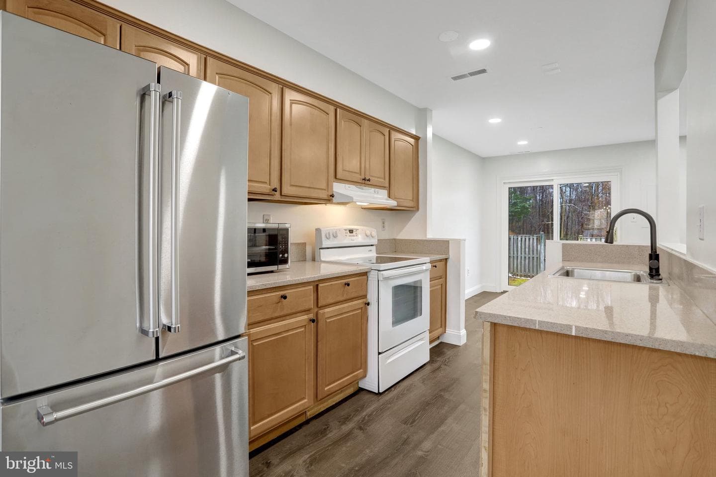 5840 Burke Manor Court photo 6