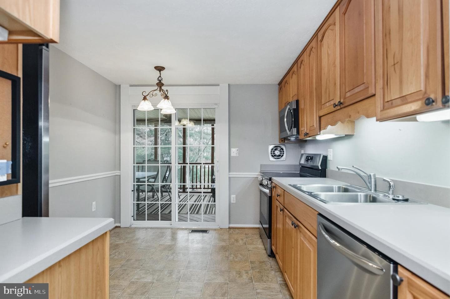 2806 Logway Road photo 8