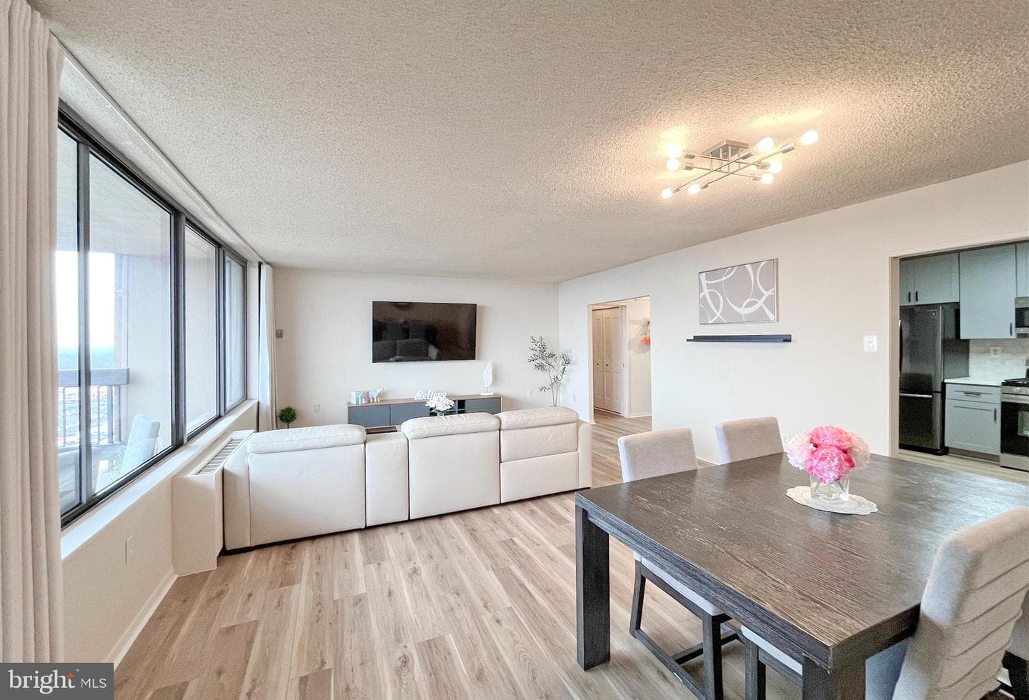 3705 S George Mason Drive #1811s photo 16