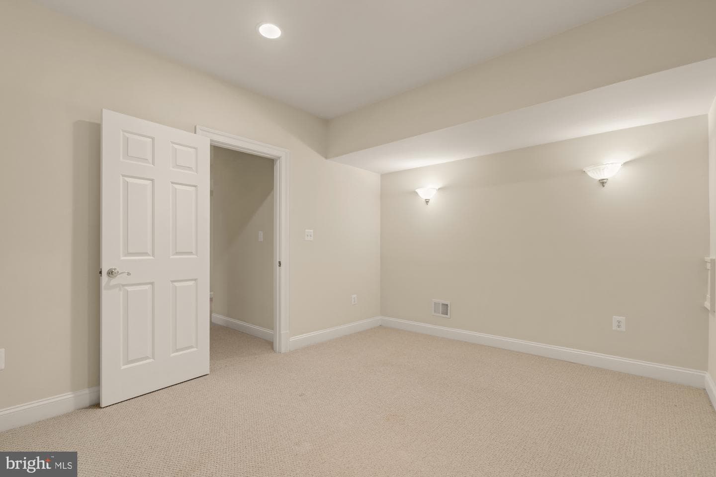 6238 Linway Terrace photo 68