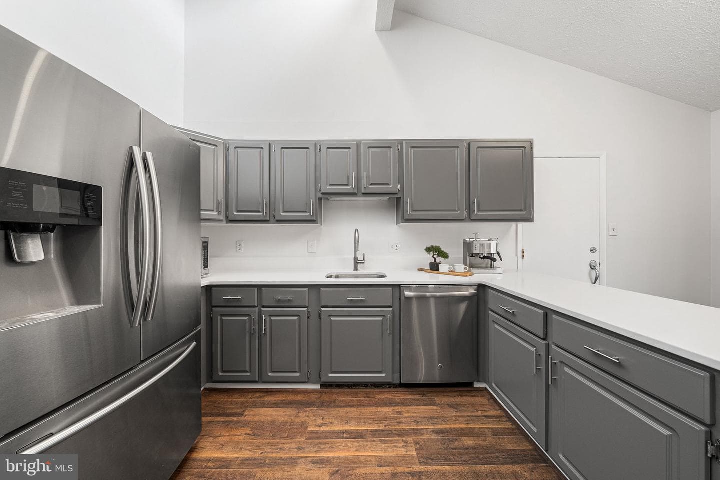 7805 Wendy Ridge Lane photo 16