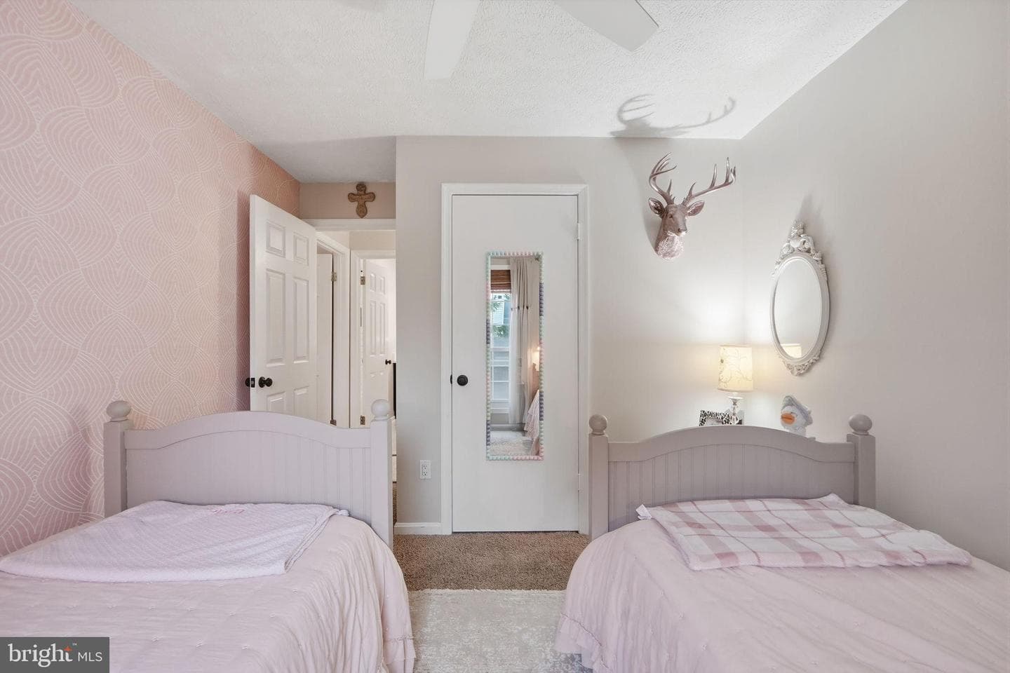 10024 Oakton Terrace Road photo 21