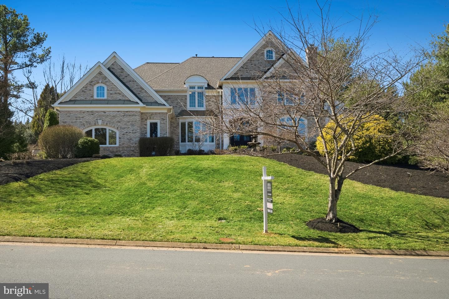 1156 Fieldview Drive photo 6