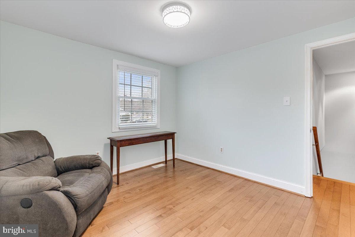 13113 Madonna Lane photo 35