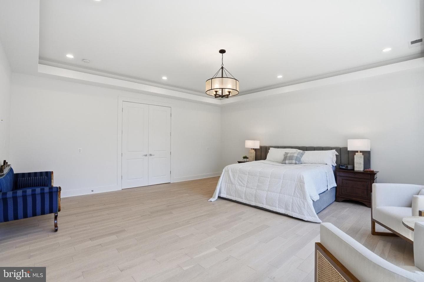 1513 Oakview Drive photo 31