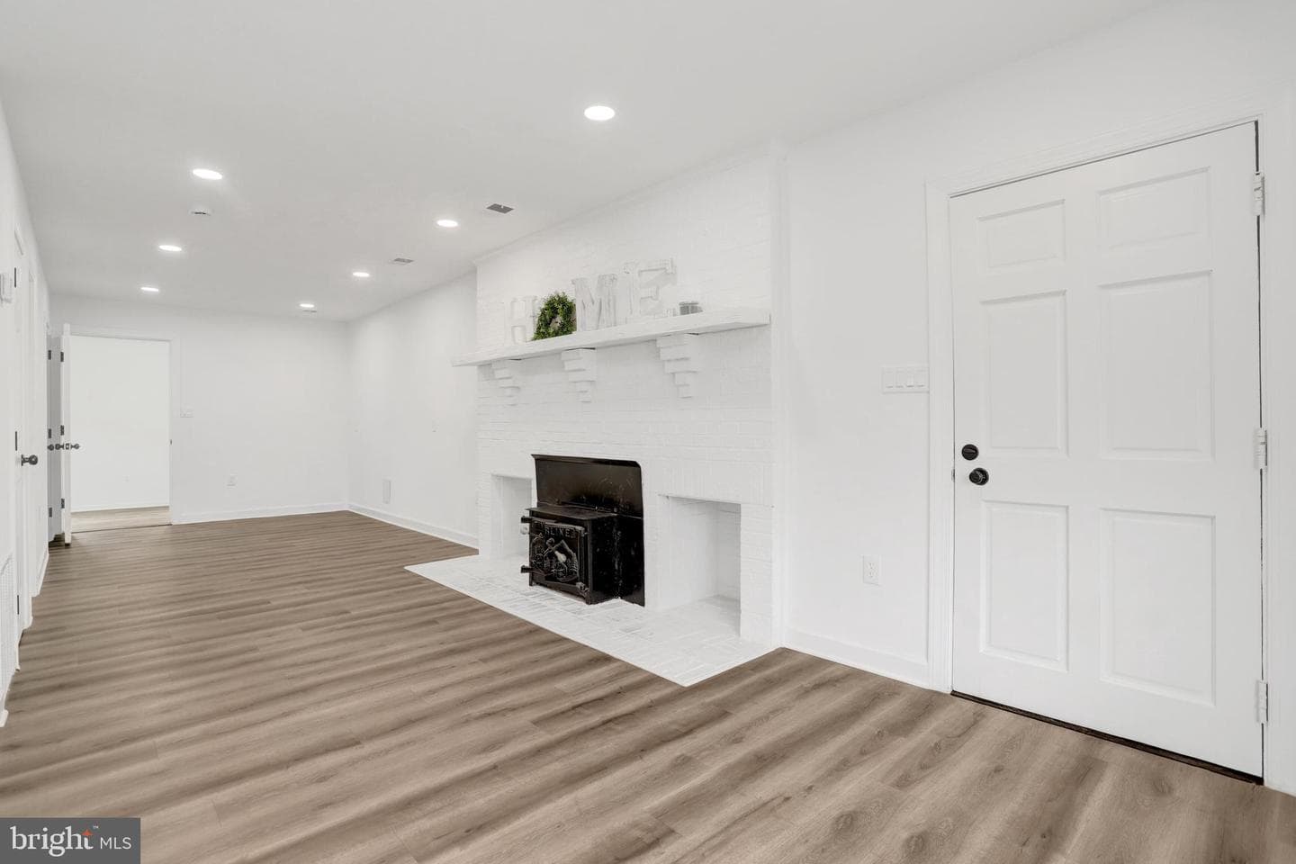 4816 Edwards Street photo 5