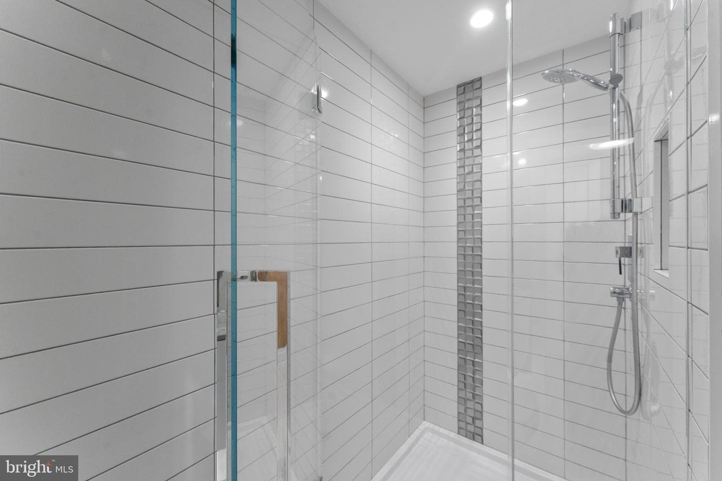 11587 Maple Ridge Road photo 18