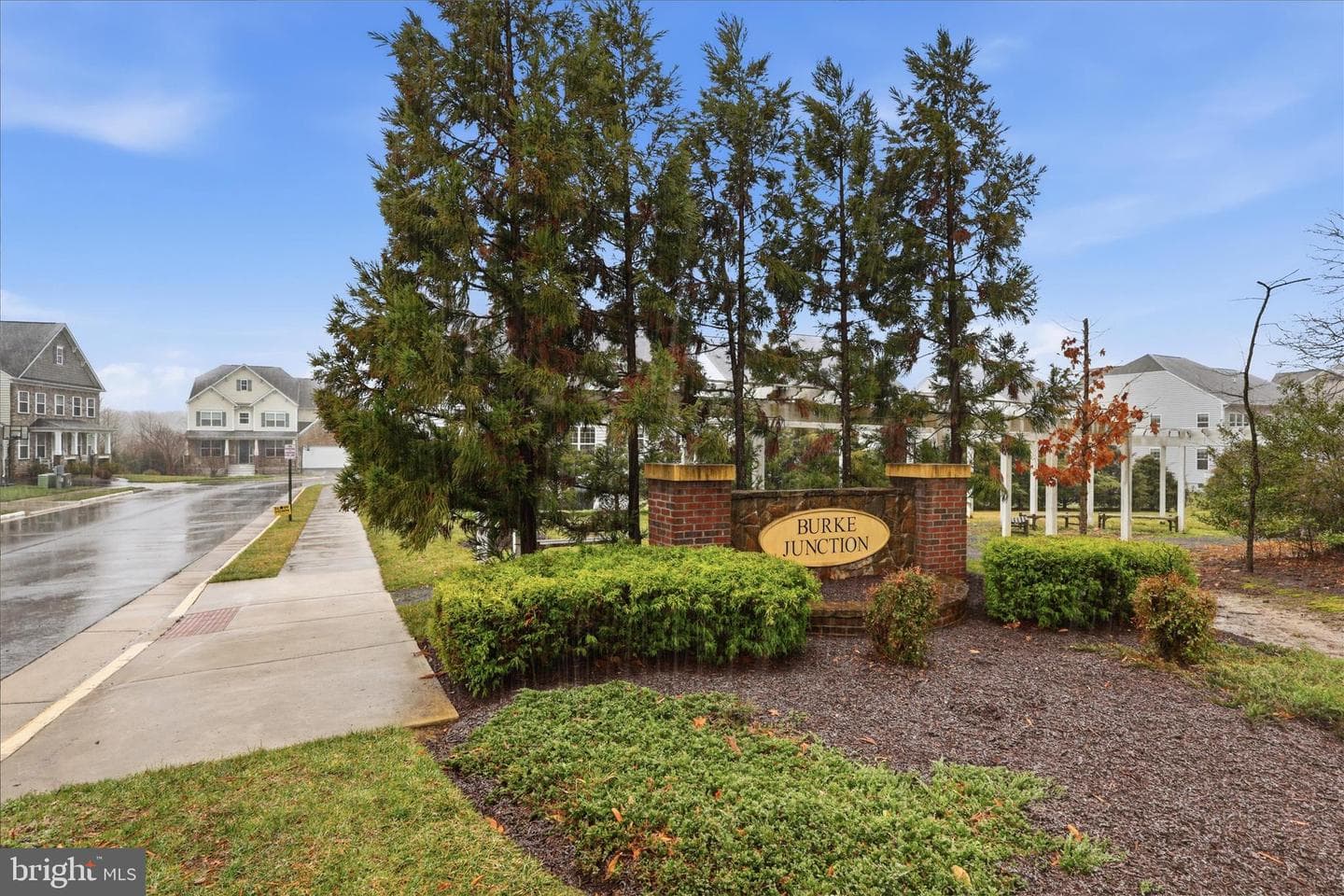 5575 James Young Way photo 54