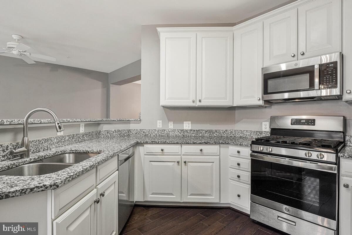 8045 Gatehouse Road #17 photo 13