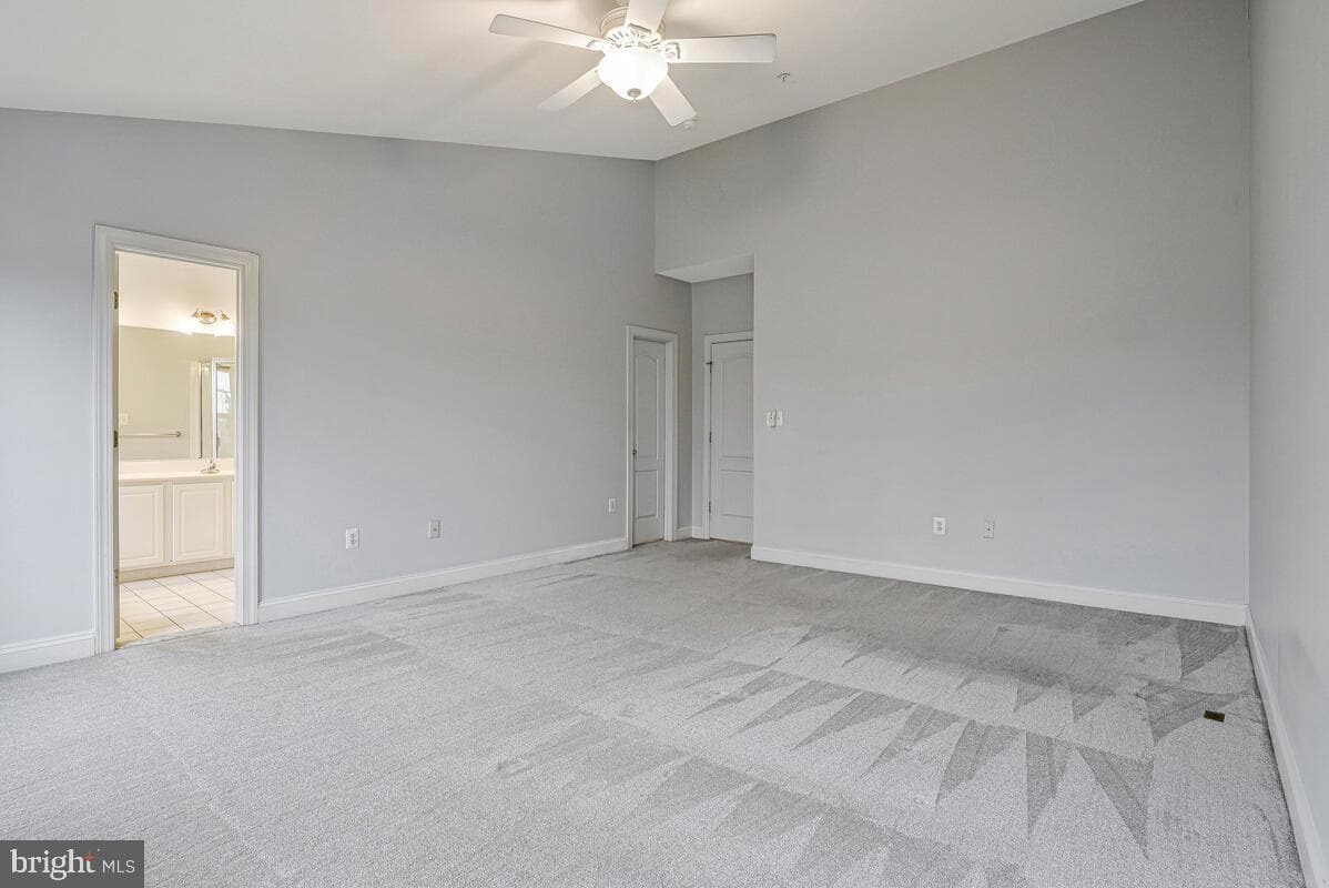 8045 Gatehouse Road #17 photo 24