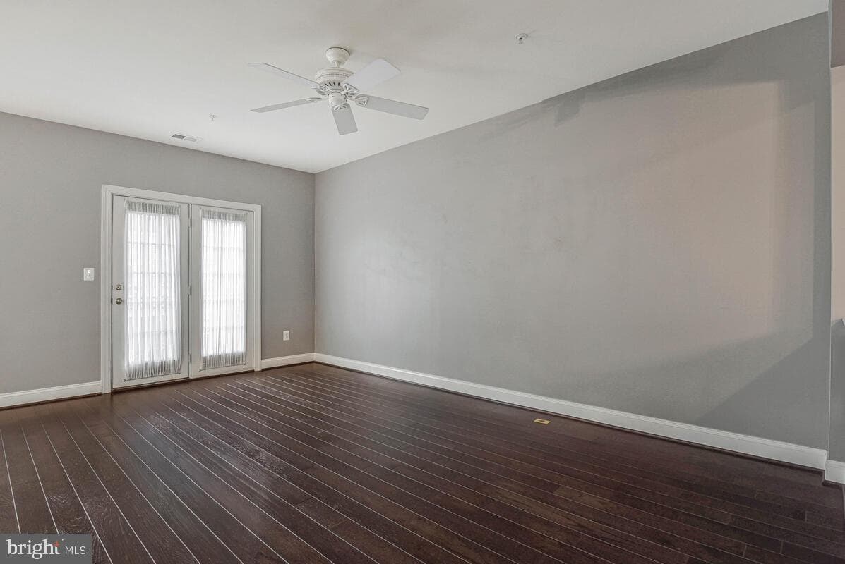 8045 Gatehouse Road #17 photo 7