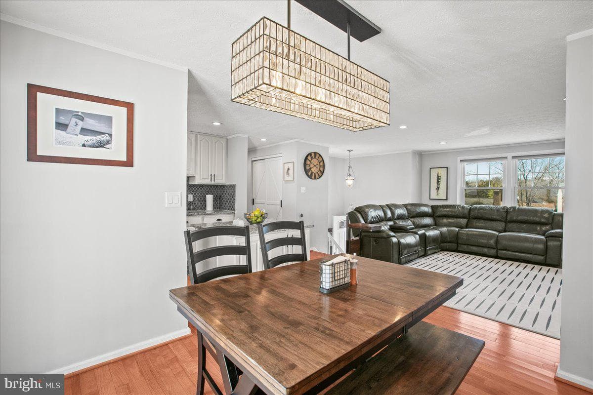 5829 Parakeet Drive photo 8