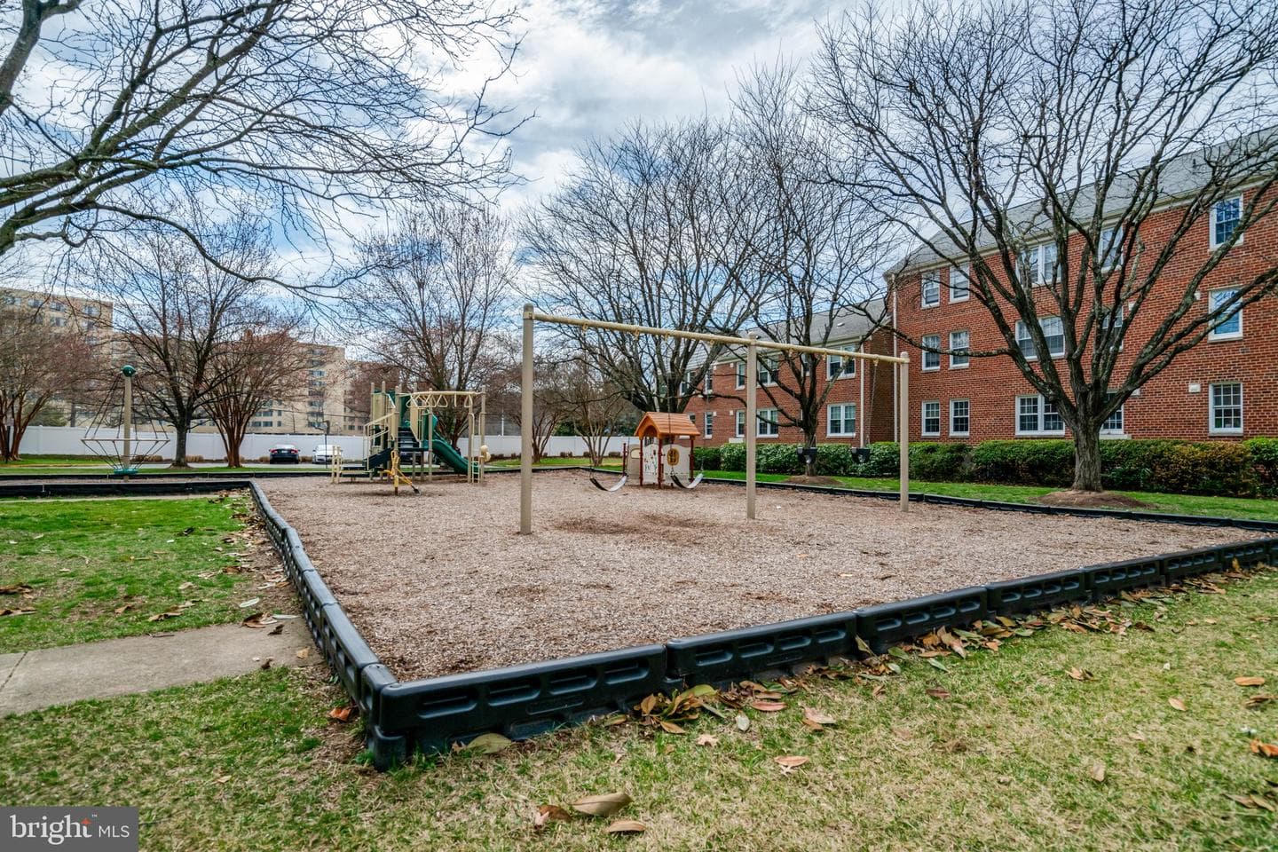6611 E Wakefield Drive #b1 photo 39