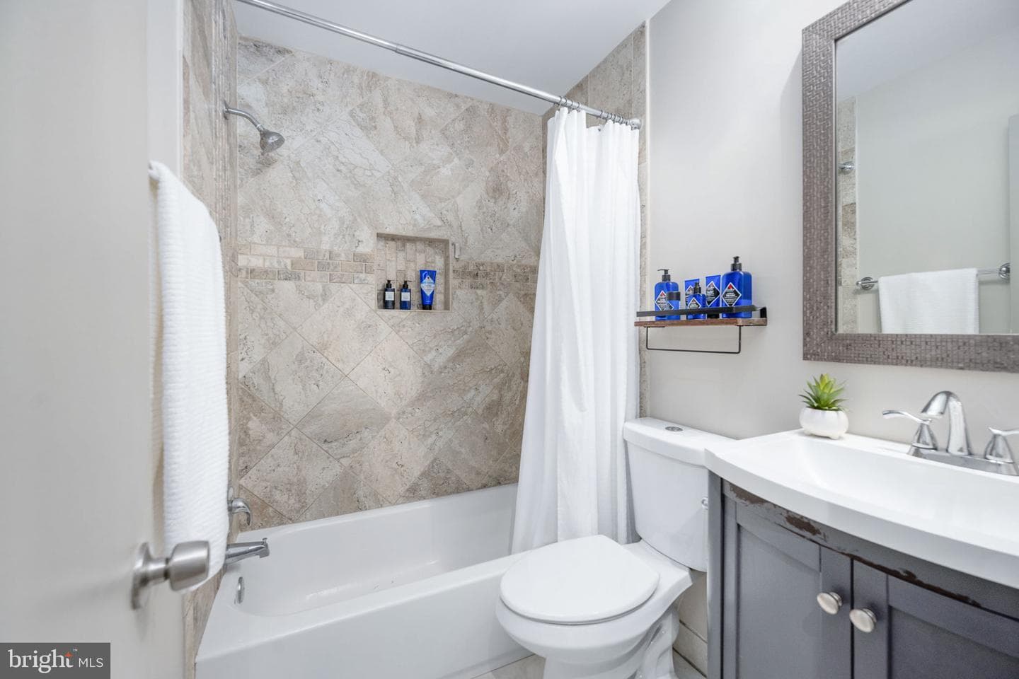 4401 Blyth Place photo 37
