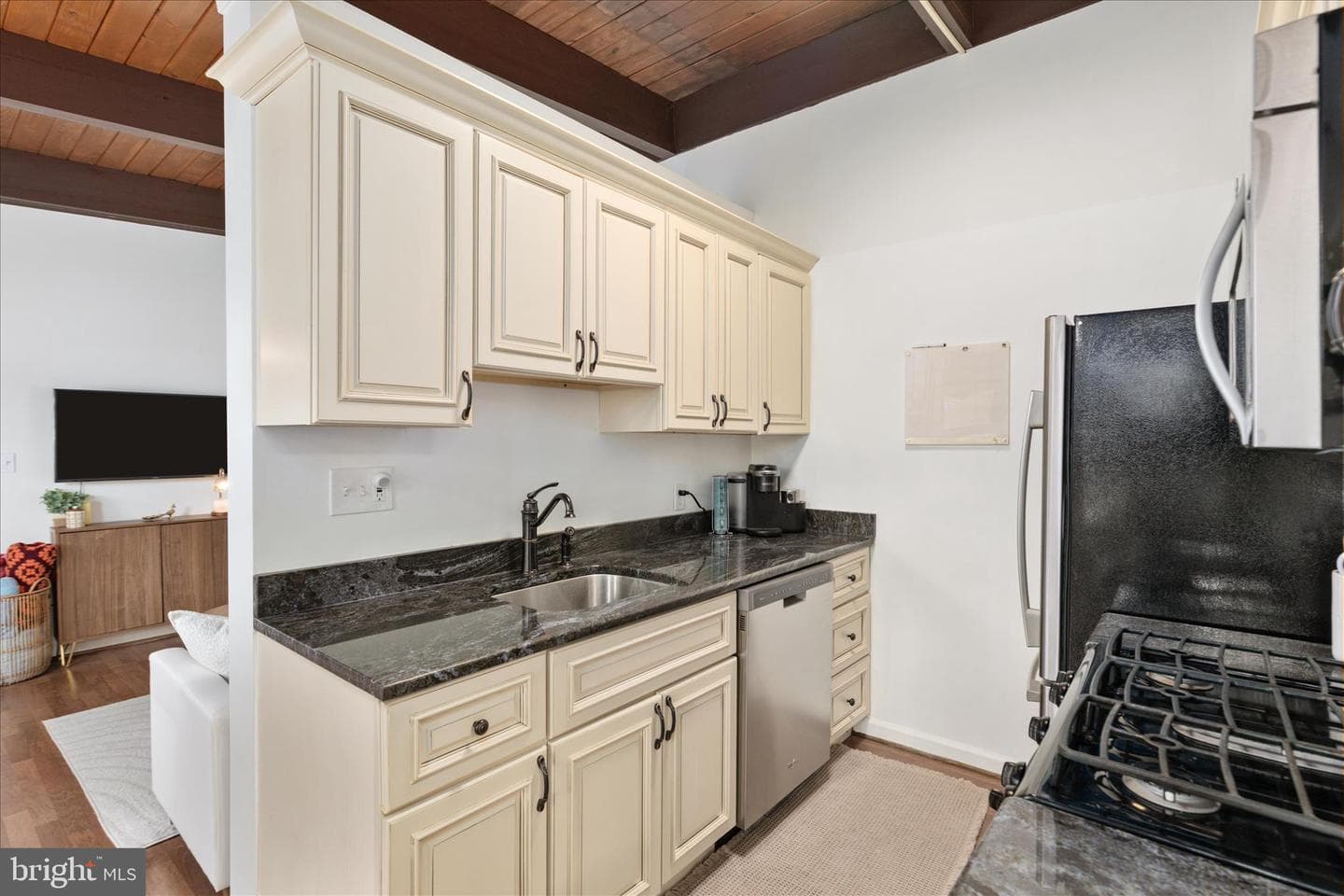 4901 Americana Drive #202 photo 11