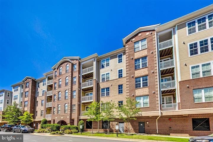 13722 Neil Armstrong Avenue #405 photo 29