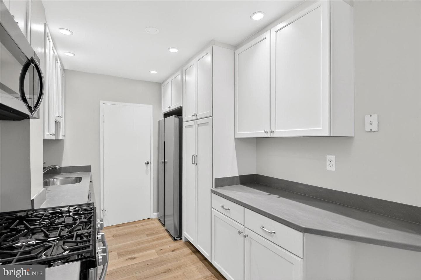 6641 Wakefield Drive #112 photo 8