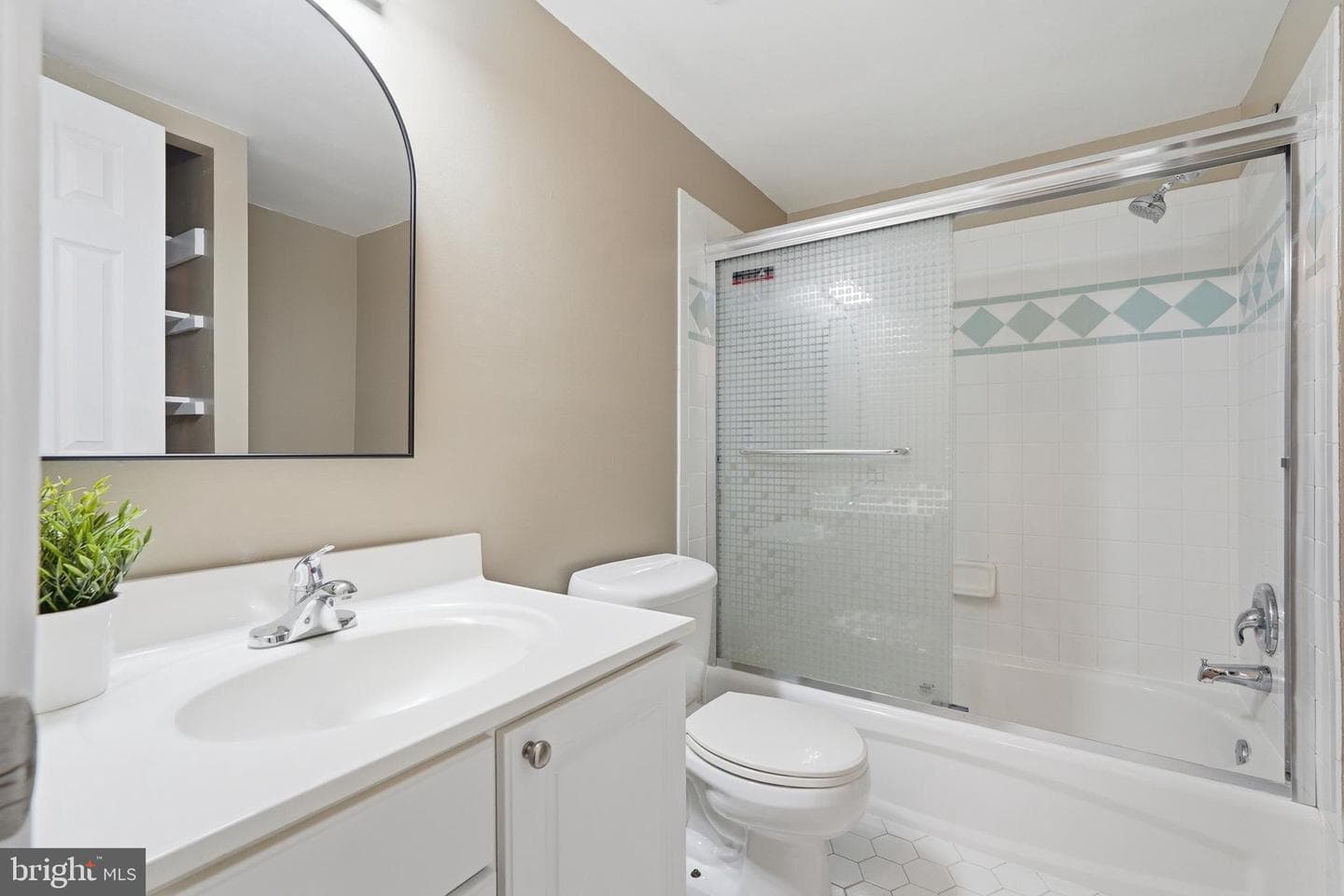 4414 Island Place #302 photo 30