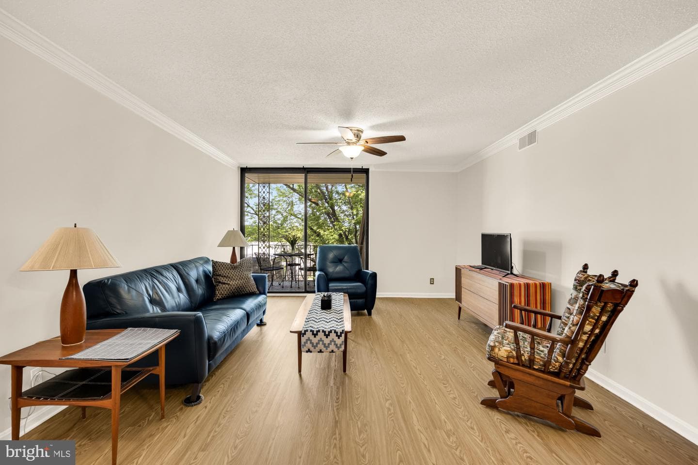 3117 Patrick Henry Dr # 430 photo 3