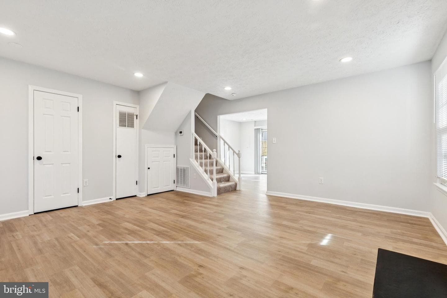 7763 Wolford Way photo 11
