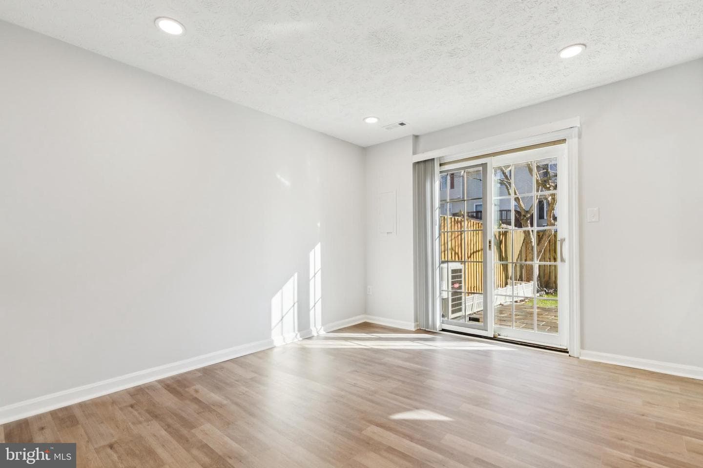 7763 Wolford Way photo 13