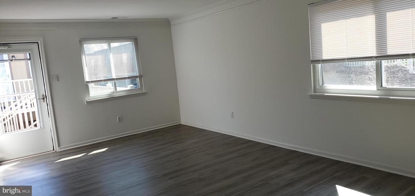 3890 Manzanita Place #66 E photo 4