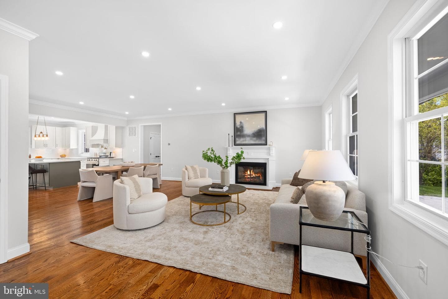 1010 Croton Drive photo 9