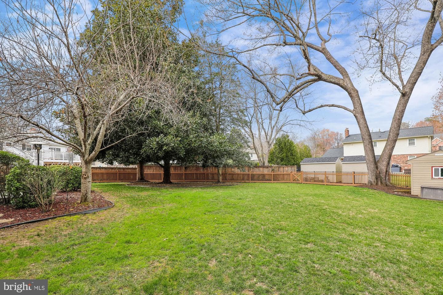 7823 Friars Court photo 20