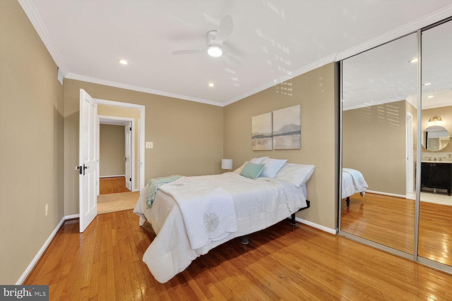 4575 Airlie Way photo 15