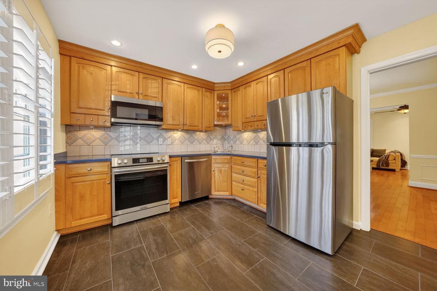 4575 Airlie Way photo 3
