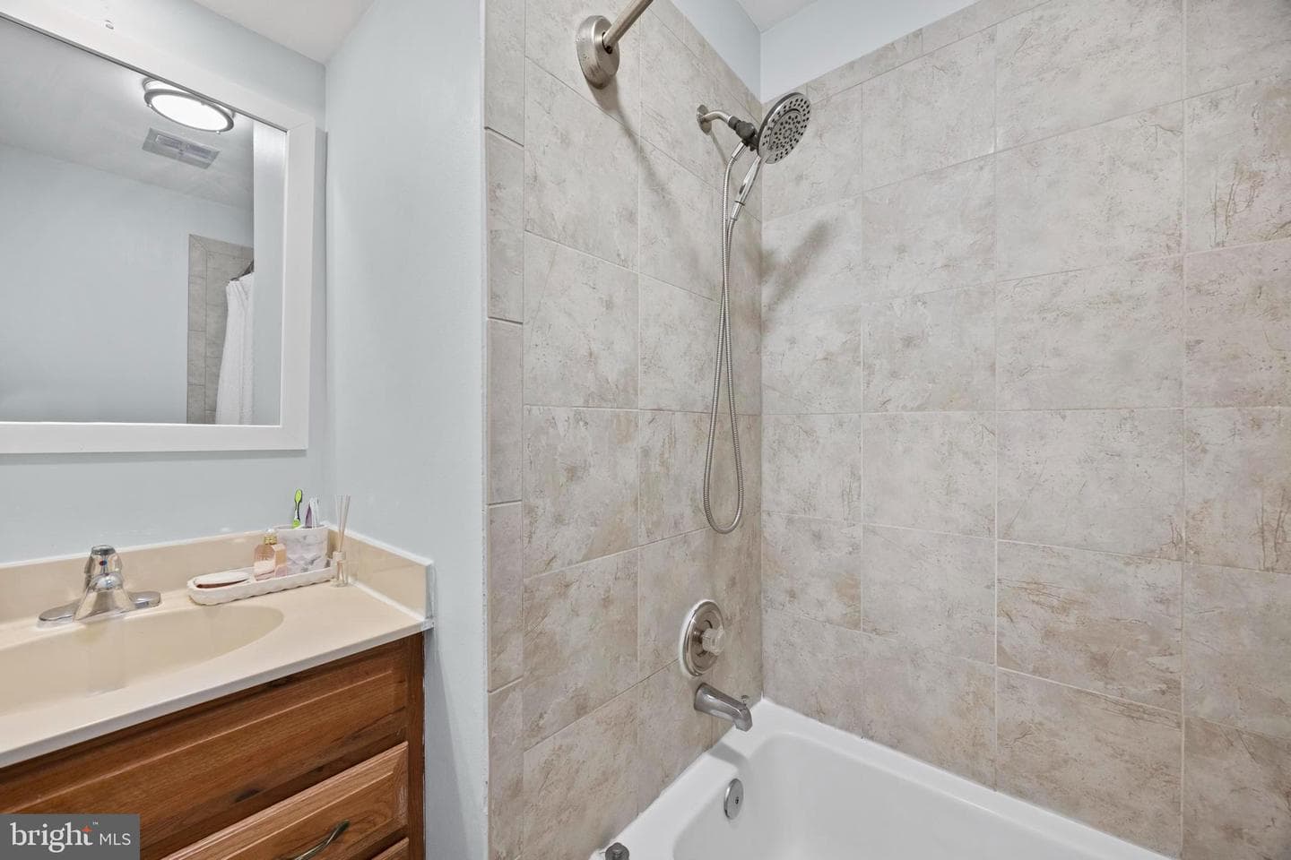 3930 Collis Oak Court photo 21