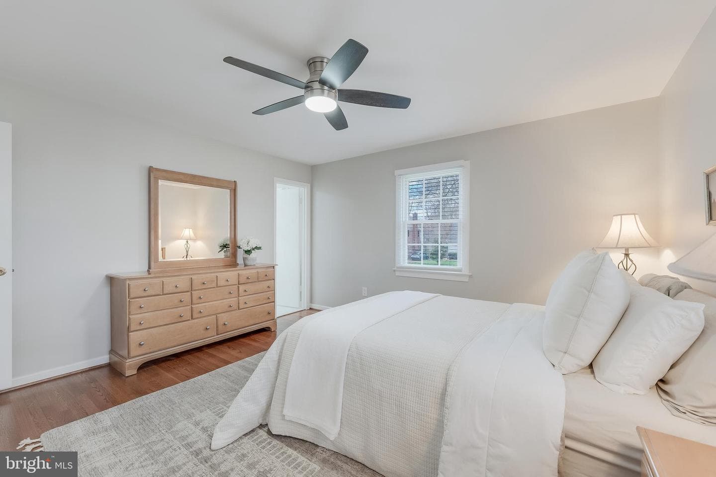 8511 Stable Drive photo 36
