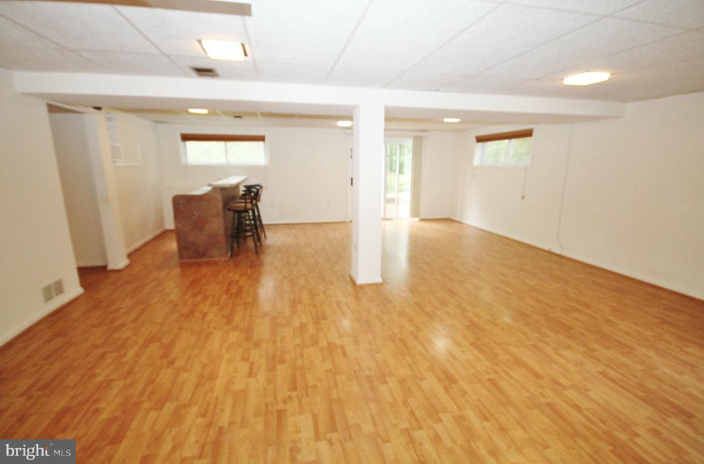 5504 Inverchapel Road photo 24