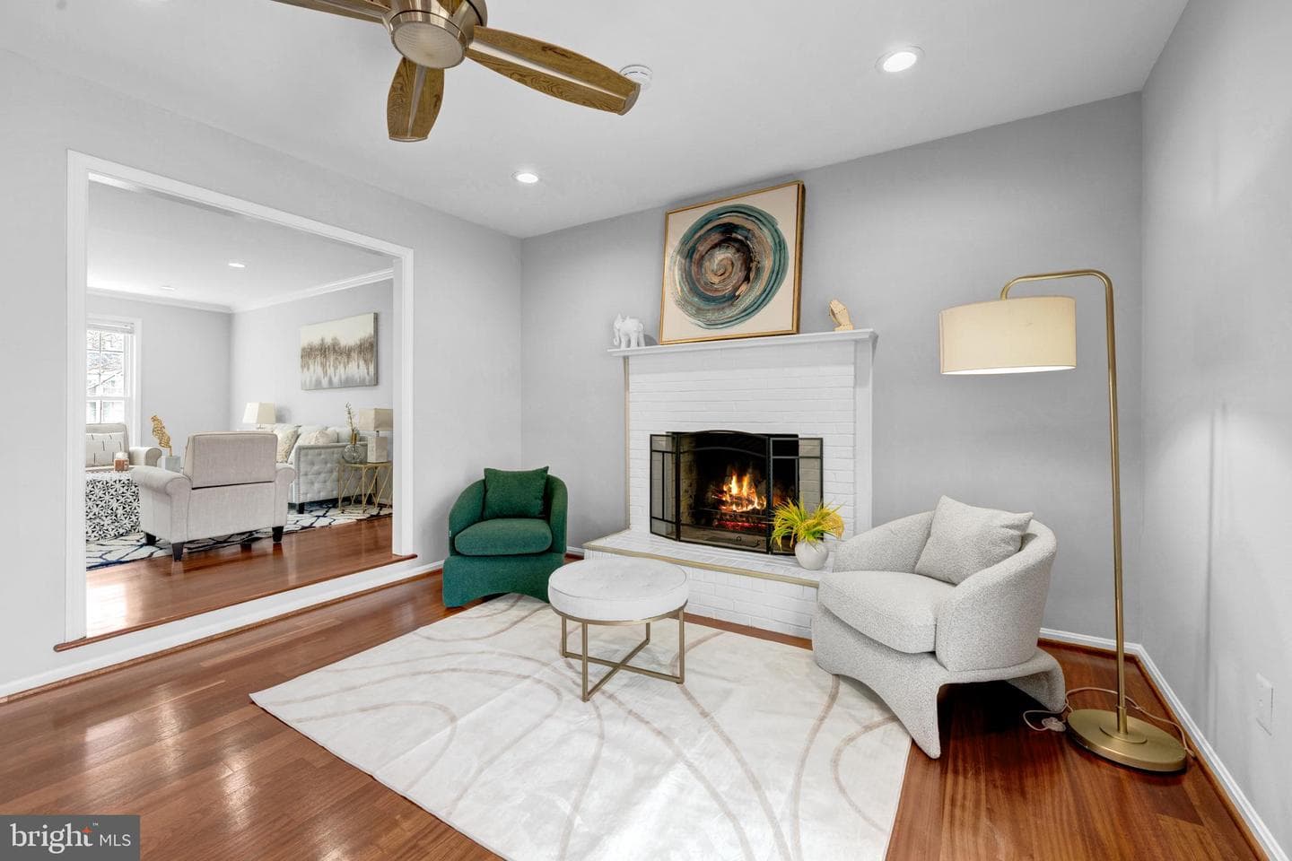 9359 Robnel Place photo 12