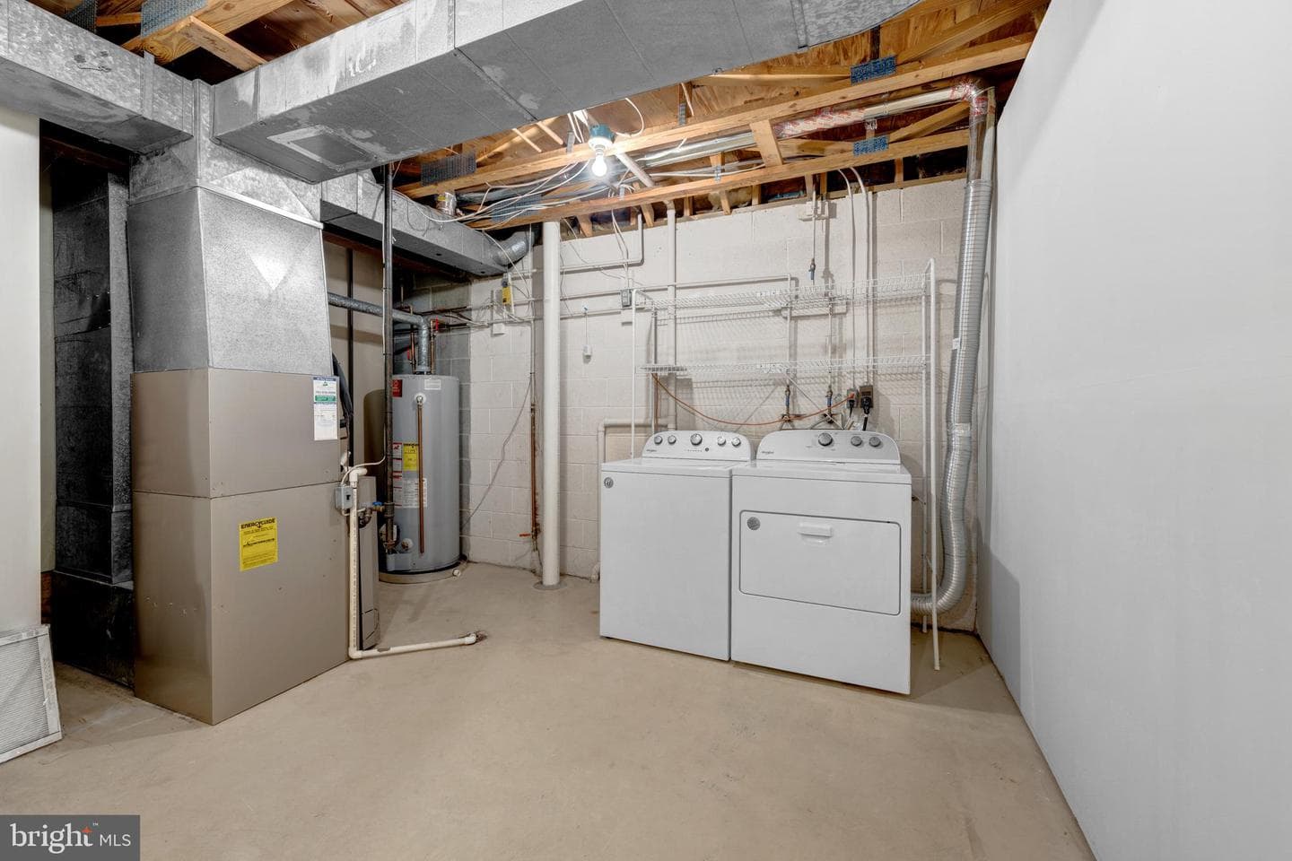 9359 Robnel Place photo 32