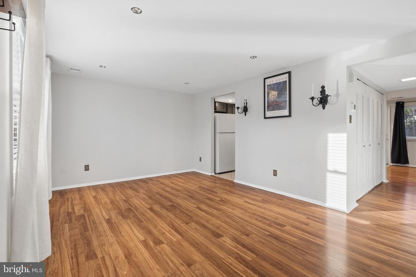 8213 Claremont Woods Drive photo 3