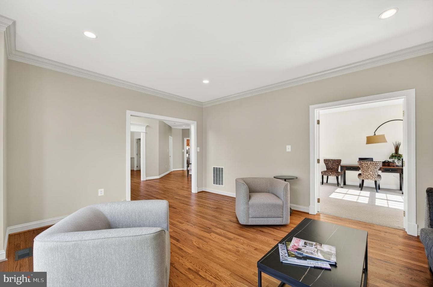6488 Lake Meadow Drive photo 9