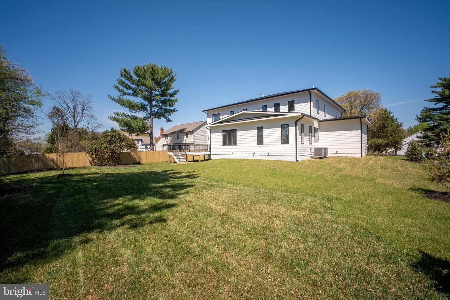 9420 Vernon Drive photo 91